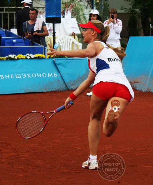 Елена Дементьева